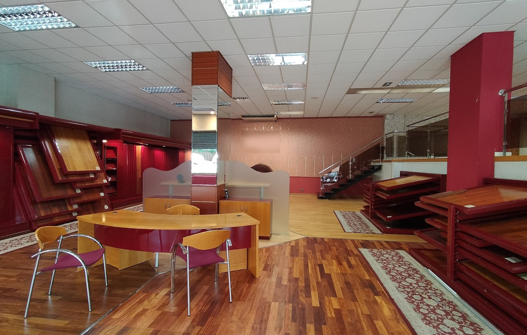 Venta - Local comercial -
Sant Feliu - Mas LLuí