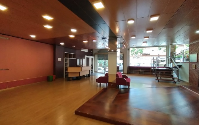 Venta - Local comercial -
Sant Feliu - Mas LLuí