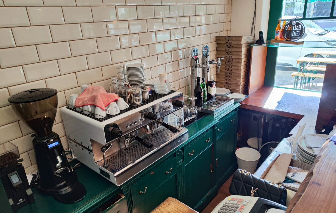 Transfert - Bar Restaurante -
Barcelona - Clot