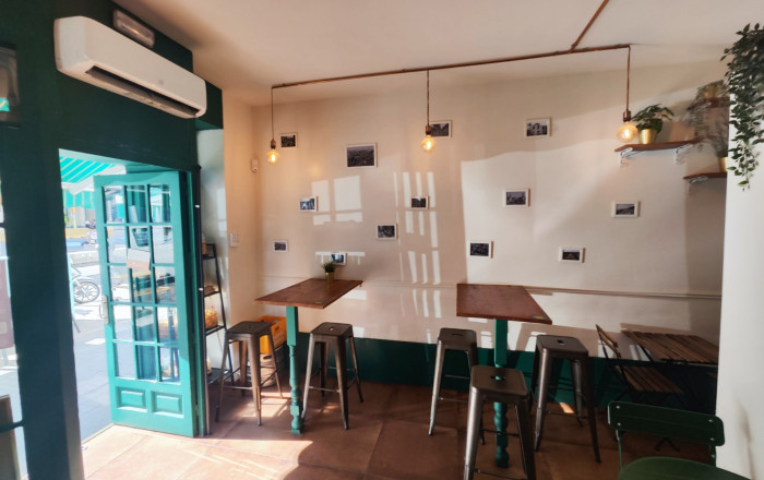 Transfert - Bar Restaurante -
Barcelona - Clot