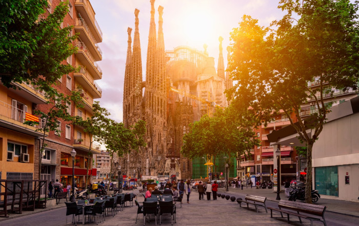 Transfer - Restaurant -
Barcelona - Borne-centro