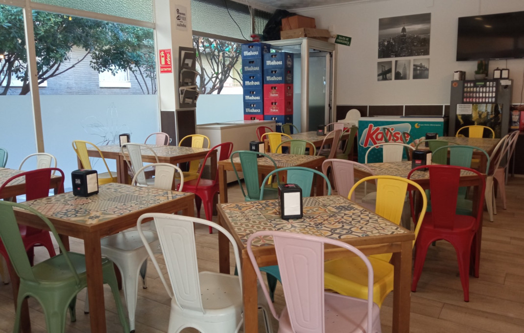 Transfer - Bar Restaurante -
Cerdanyola del Vallès