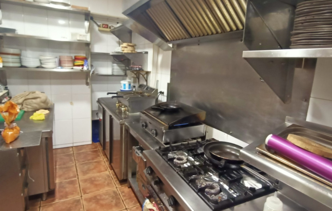 Transfert - Restaurant -
L'Hospitalet de Llobregat - Sant Josep