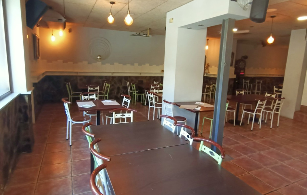 Transfert - Restaurant -
L'Hospitalet de Llobregat - Sant Josep