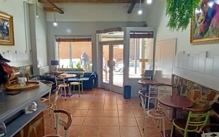 Transfert - Restaurant -
L'Hospitalet de Llobregat - Sant Josep