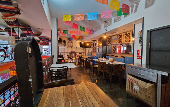 Traspaso - Restaurante -
Barcelona - Raval