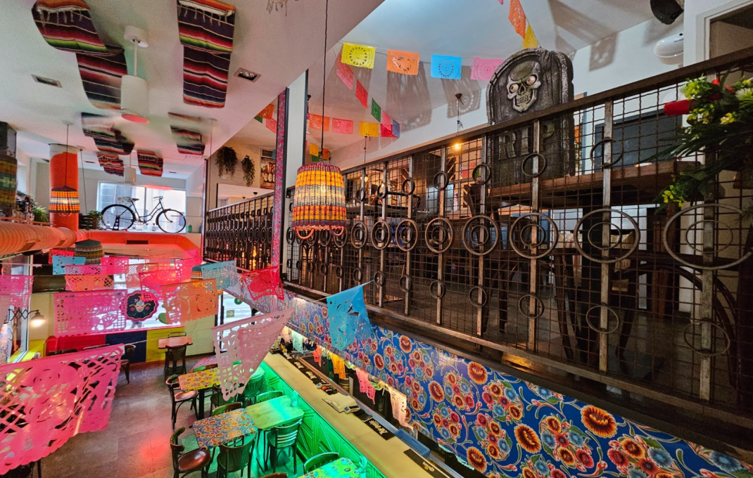 Traspaso - Restaurante -
Barcelona - Raval