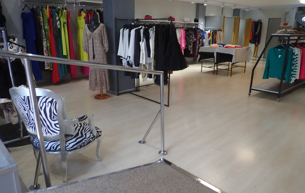 Traspaso - Tiendas -
Sant Boi de Llobregat