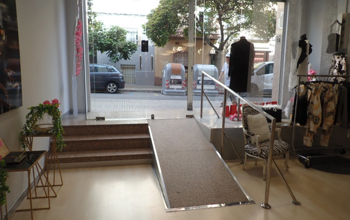 Traspaso - Tiendas -
Sant Boi de Llobregat