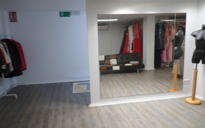 Traspaso - Tiendas -
Sant Boi de Llobregat