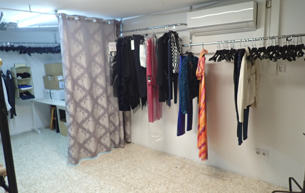 Traspaso - Tiendas -
Sant Boi de Llobregat