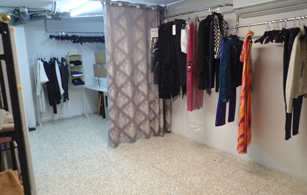 Traspaso - Tiendas -
Sant Boi de Llobregat