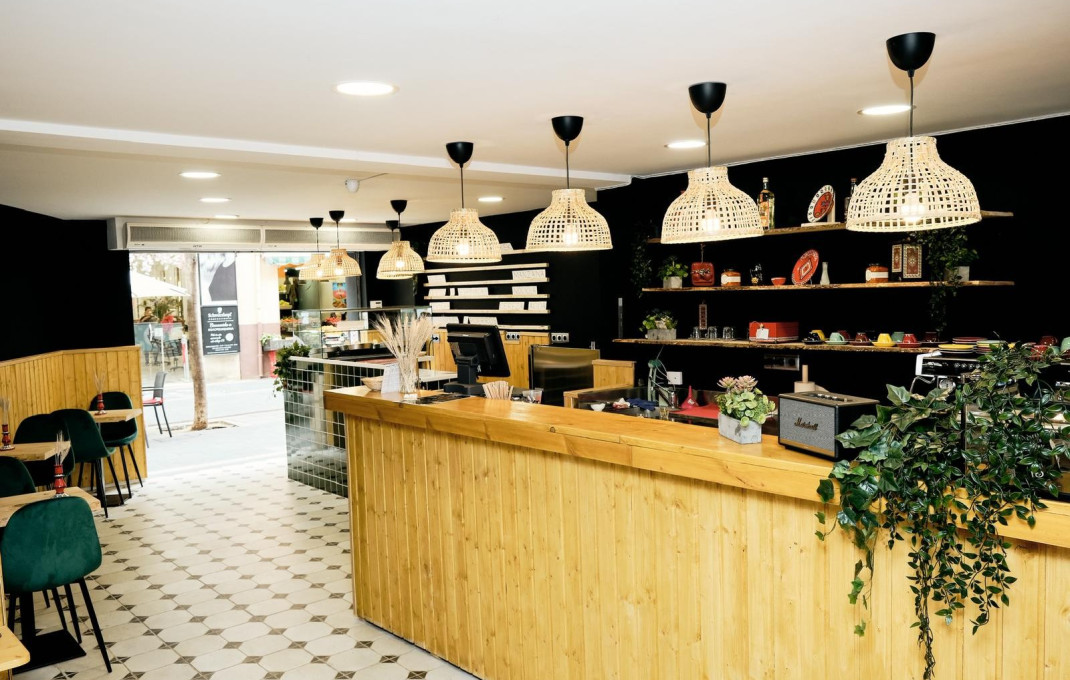 Traspaso - Cafeteria -
Castelldefels