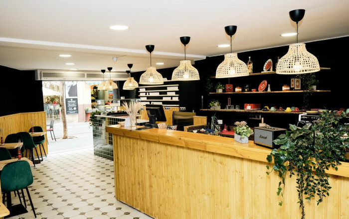 Traspaso - Cafeteria -
Castelldefels