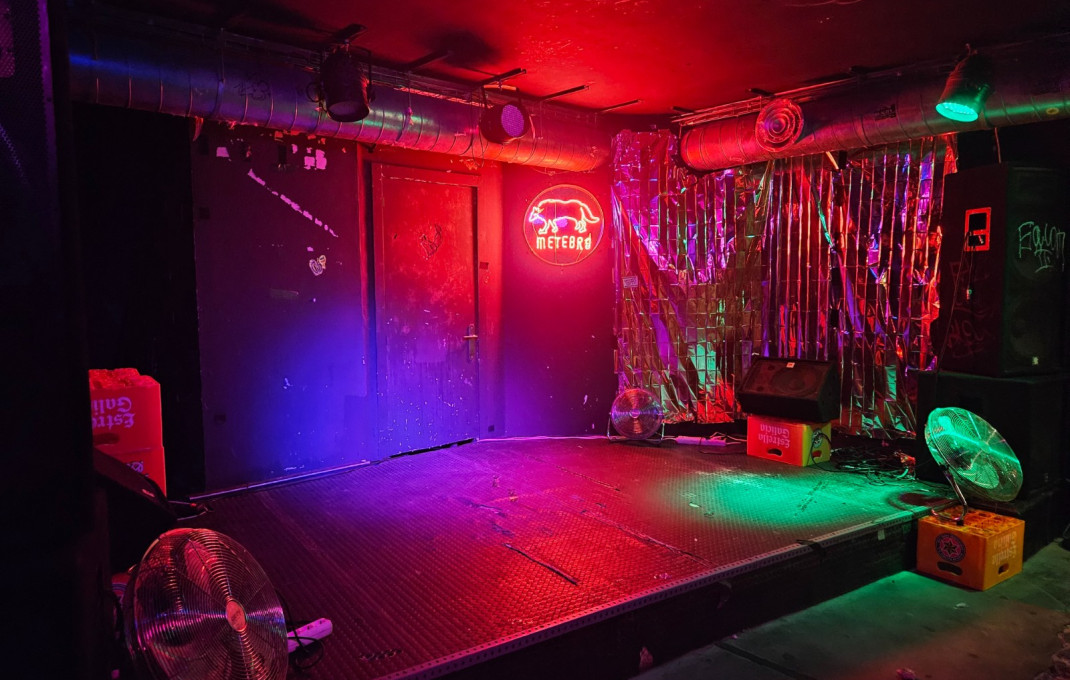 Traspaso - Bar Copas Musical -
Barcelona - Poble Sec-montjuïc