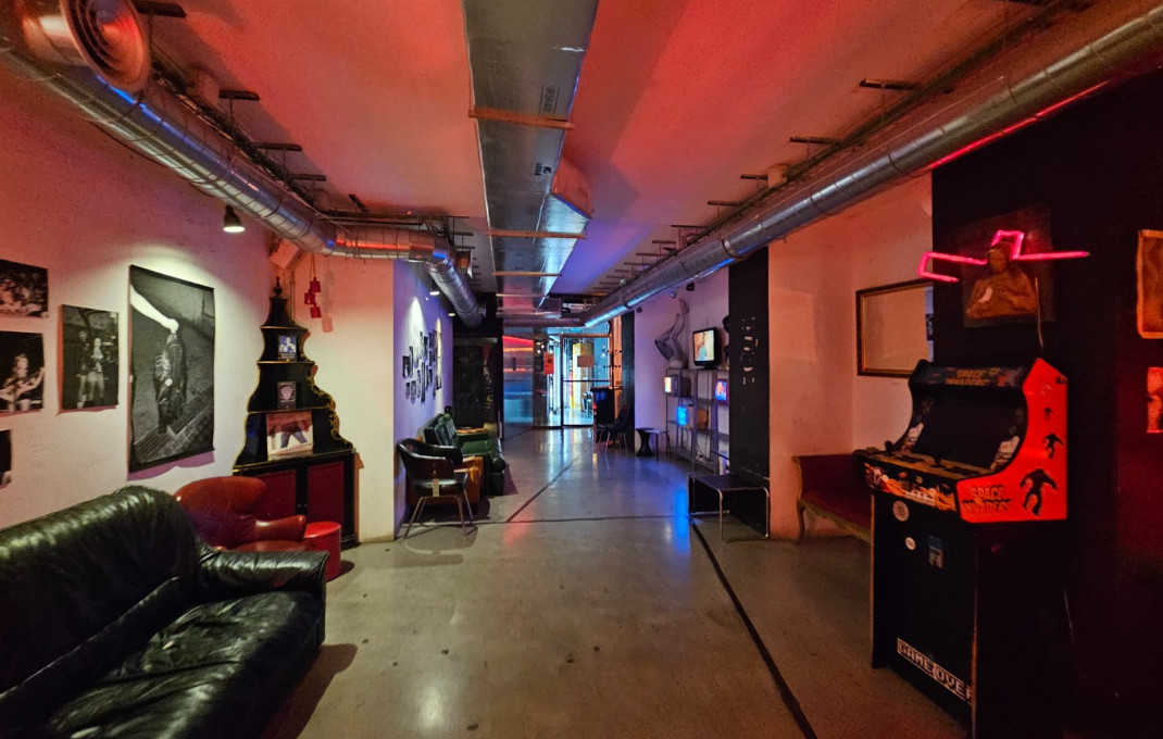 Traspaso - Bar Copas Musical -
Barcelona - Poble Sec-montjuïc