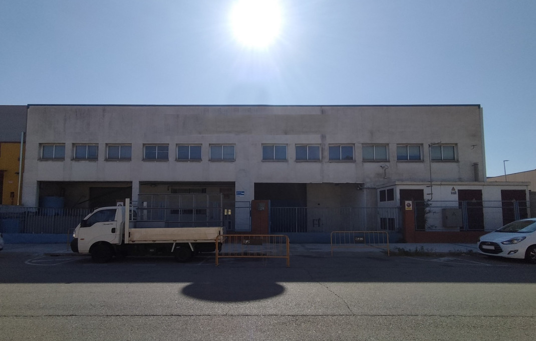 Venta - Naves y solares -
Sant Feliu