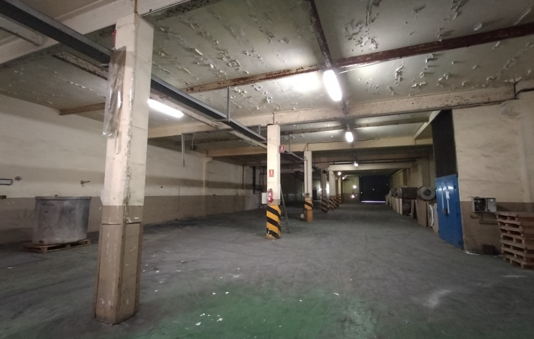 Venta - Naves y solares -
Sant Feliu