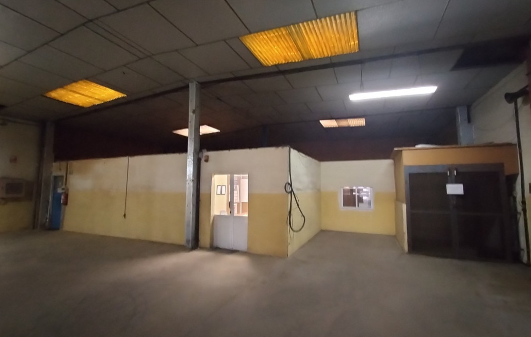 Venta - Naves y solares -
Sant Feliu