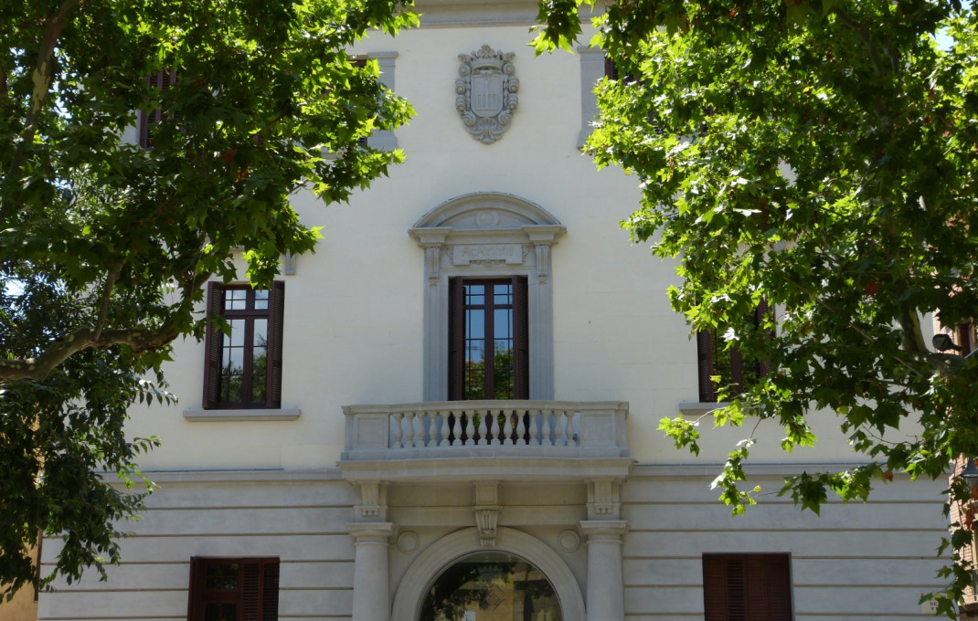 Venta - Naves y solares -
Sant Feliu