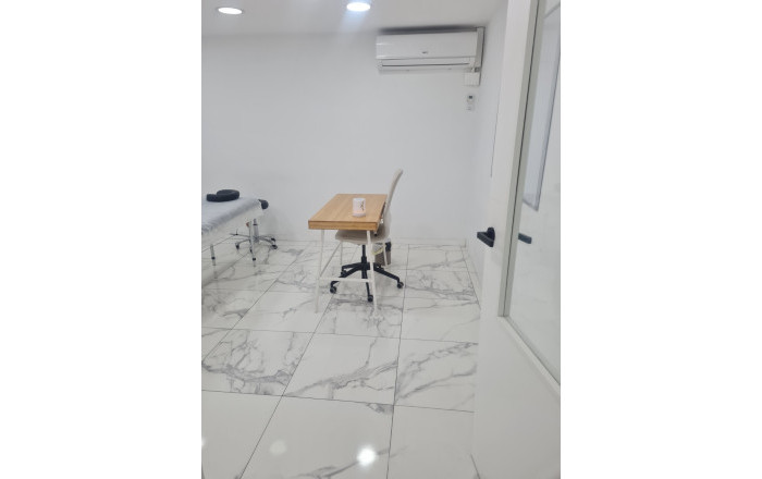 Transfert - Peluquerias y Estetica -
Barcelona - Sarria-Sant Gervasi