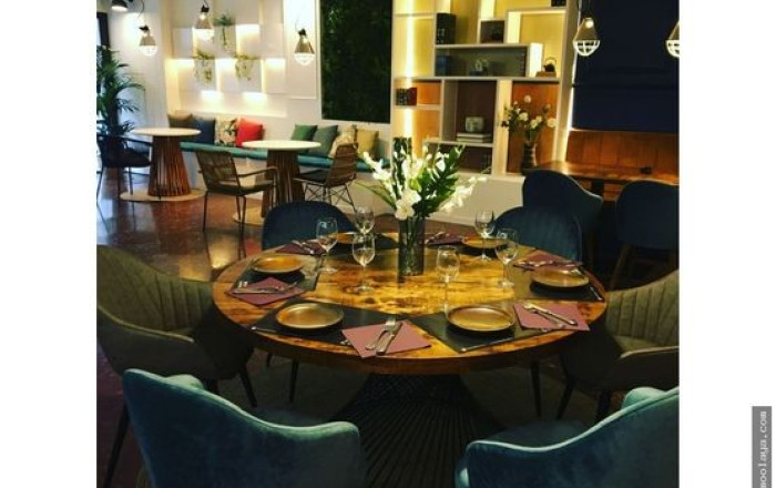 Traspaso - Restaurante -
Barcelona - Eixample - Izquierdo Alto