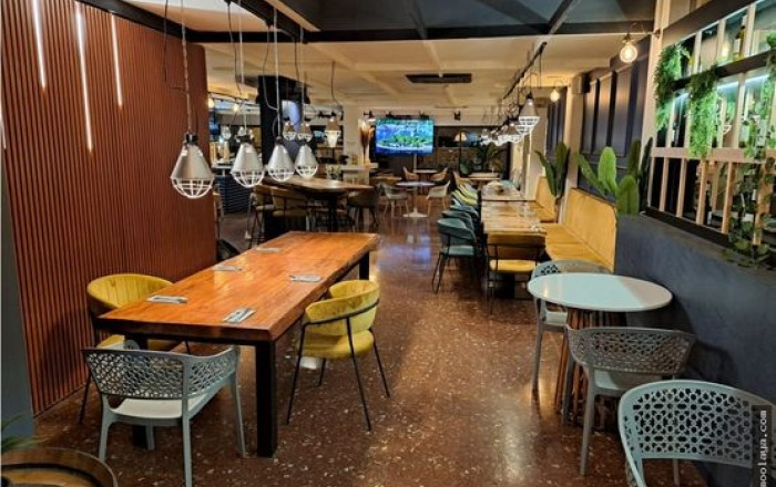 Traspaso - Restaurante -
Barcelona - Eixample - Izquierdo Alto