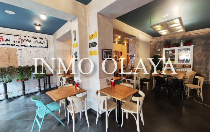 Transfert - Restaurant -
Barcelona - Sagrada familia