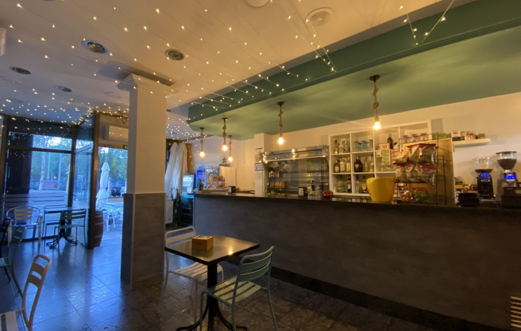 Transfert - Bar Restaurante -
Badalona - Montigalà