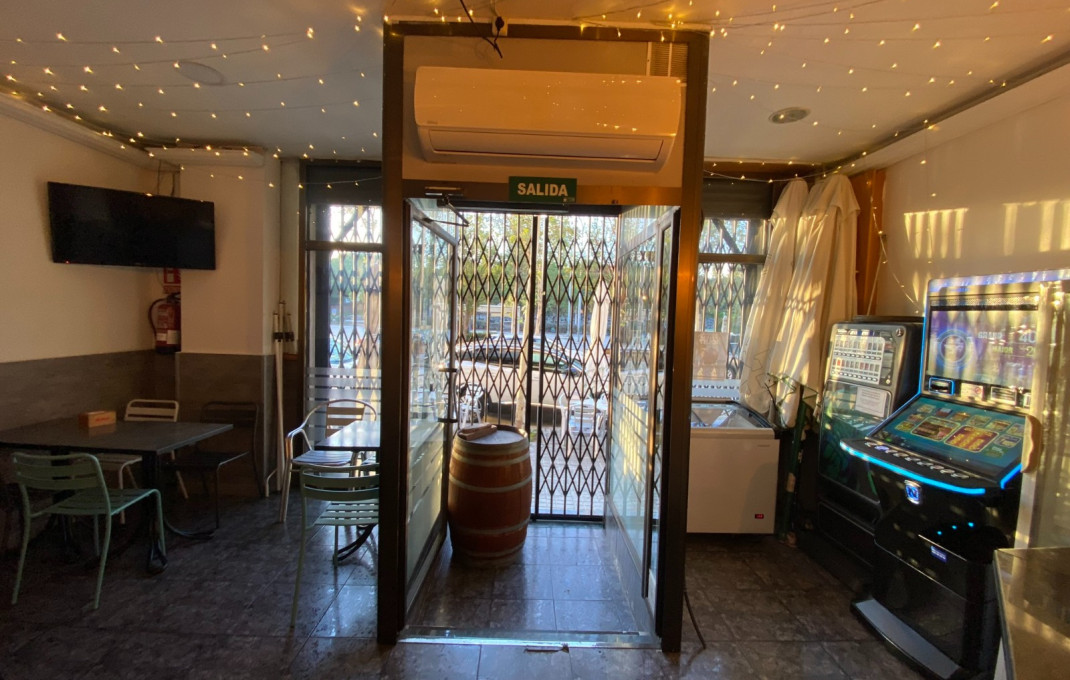 Transfert - Bar Restaurante -
Badalona - Montigalà