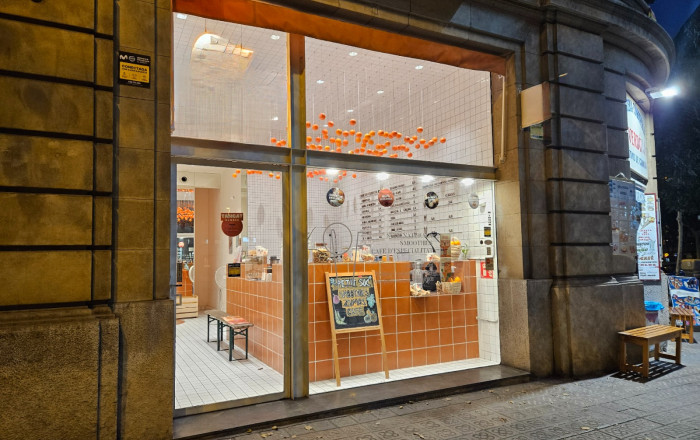 Transfert - Take Away -
Barcelona - Eixample Derecho