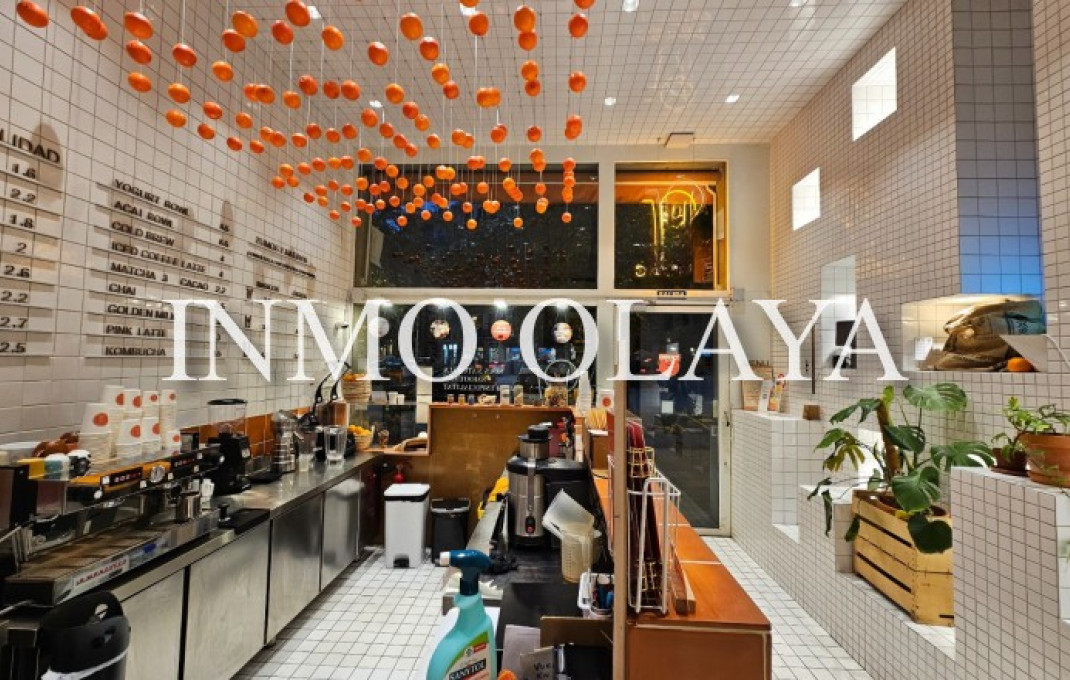 Transfert - Take Away -
Barcelona - Eixample Derecho