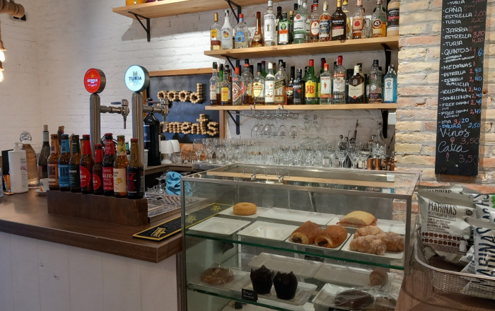 Venta en rentabilidad - Local comercial -
Barcelona - Galvany