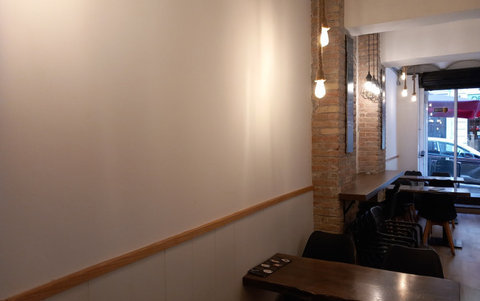 Venta en rentabilidad - Local comercial -
Barcelona - Galvany