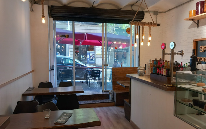 Venta en rentabilidad - Local comercial -
Barcelona - Galvany