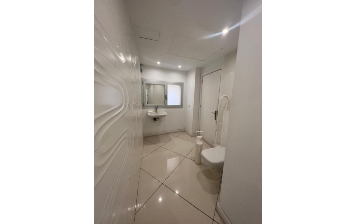 Traspaso - Clinica -
Sabadell