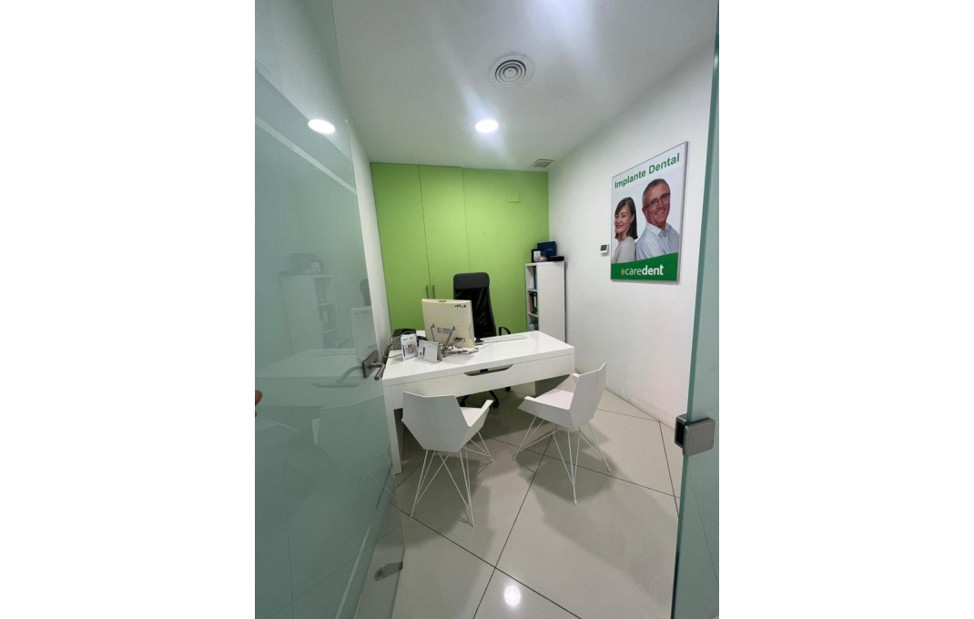 Traspaso - Clinica -
Sabadell