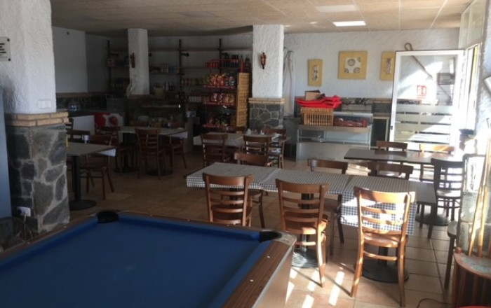 Venta - Bar Restaurante -
Abrera