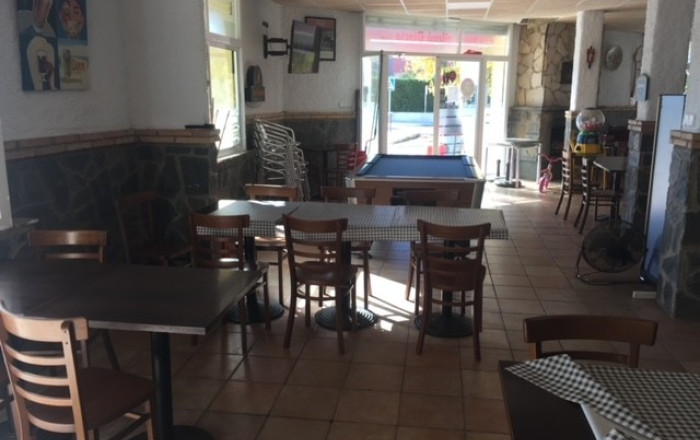 Venta - Bar Restaurante -
Abrera
