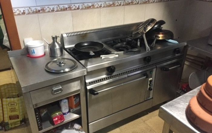 Venta - Bar Restaurante -
Abrera