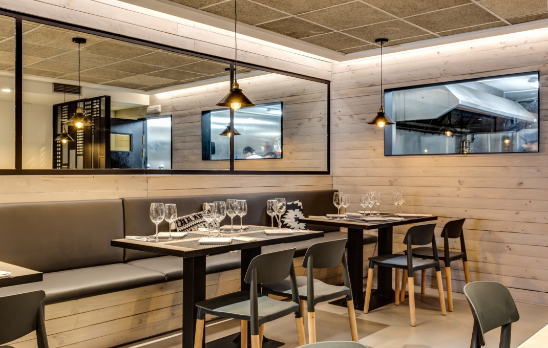 Transfert - Restaurant -
Barcelona - Sant Antoni