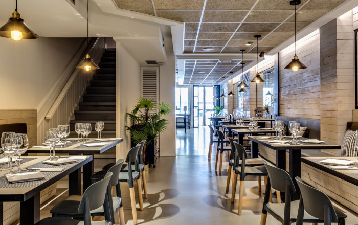 Transfert - Restaurant -
Barcelona - Sant Antoni