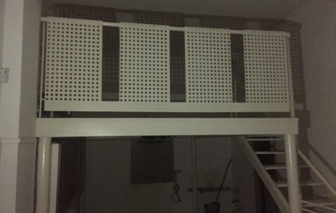 Sale - Garaje - Trasteros -
Terrassa