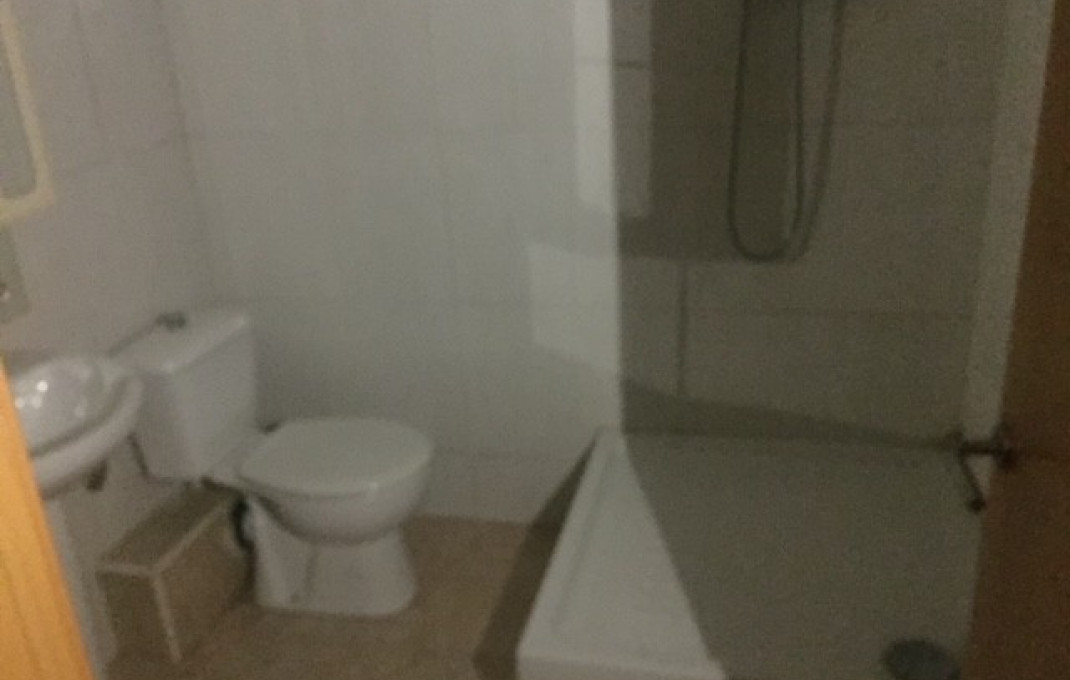 Sale - Garaje - Trasteros -
Terrassa