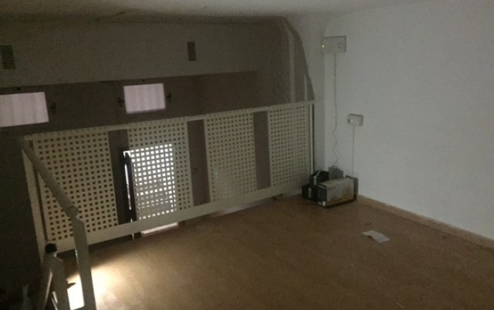 Sale - Garaje - Trasteros -
Terrassa