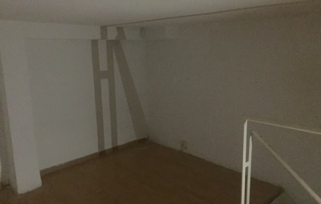 Sale - Garaje - Trasteros -
Terrassa