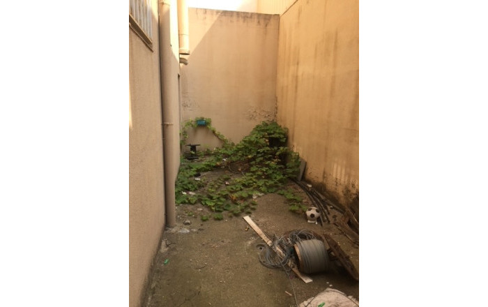 Venta - Local comercial -
Terrassa