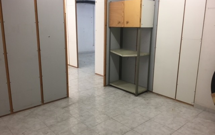 Venta - Local comercial -
Terrassa