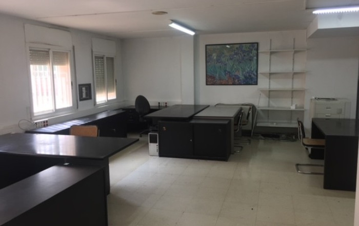 Venta - Local comercial -
Terrassa