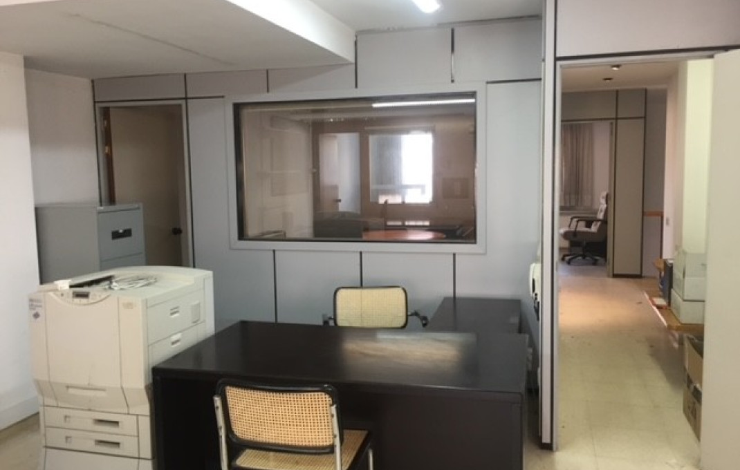 Venta - Local comercial -
Terrassa